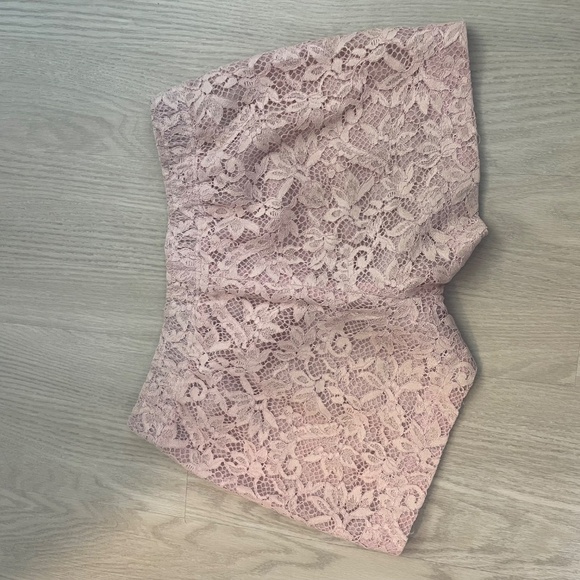 BCBGMaxazria - Picture 3 of 4